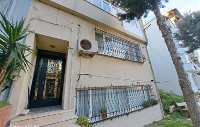 İcadiye’de Fıstıkağacı Metroya Yakın Krediye Uygun Satılık 3+1