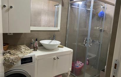 MALTEPE'DE DENİZ MANZARALI KİRALIK FERAH DAİRE 