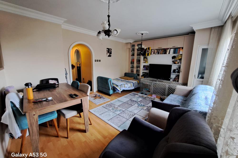 İcadiye’de Fıstıkağacı Metroya Yakın Krediye Uygun Satılık 3+1