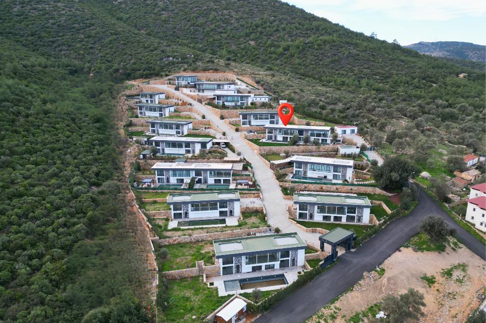 BODRUM KIZILAĞAÇ'DA 4+1 HAVUZLU DUBLEKS