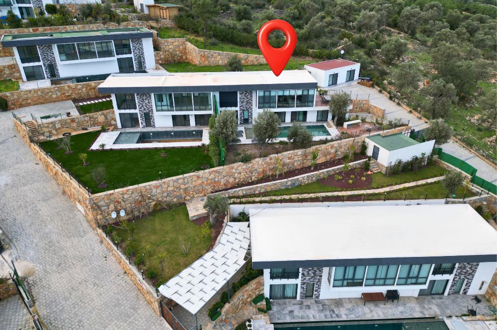 BODRUM KIZILAĞAÇ SATILIK 7+1 DUBLEKS VİLLA