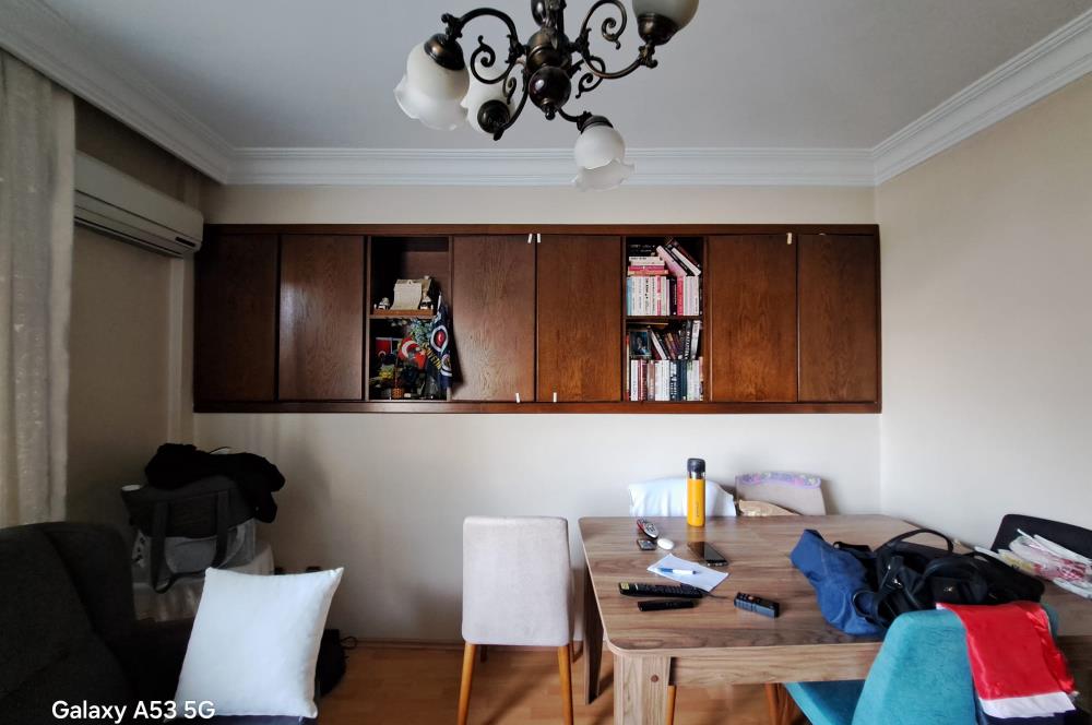 İcadiye’de Fıstıkağacı Metroya Yakın Krediye Uygun Satılık 3+1