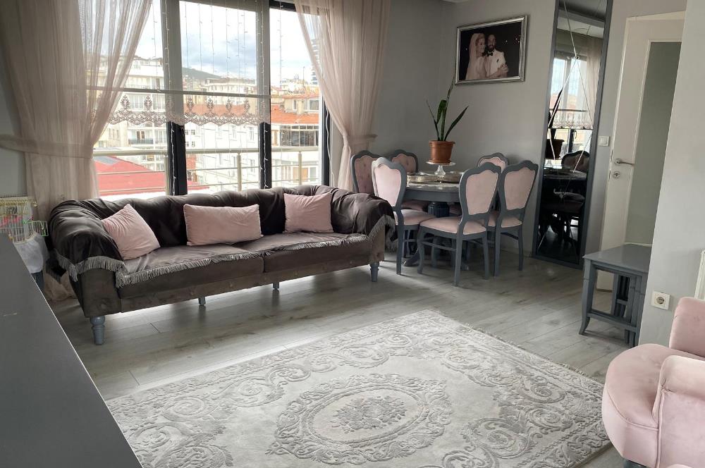 MALTEPE'DE DENİZ MANZARALI KİRALIK FERAH DAİRE 