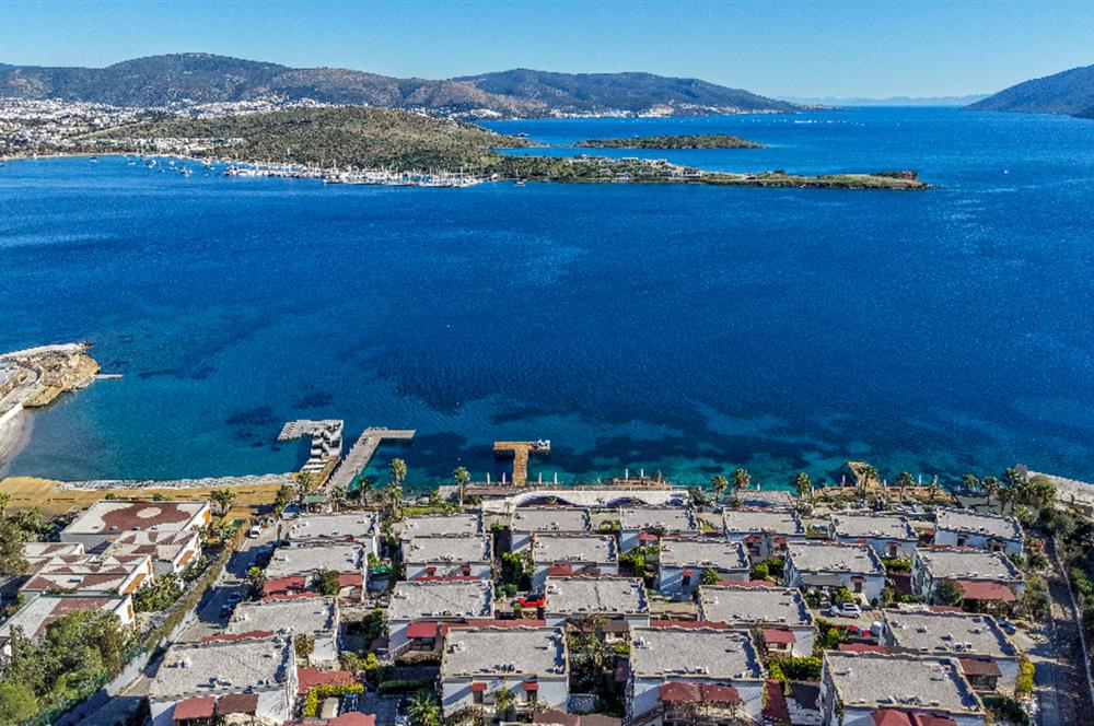 Bodrum Aura Residence Plajlı Manzaralı Bahçeli Satılık 3+1 Daire
