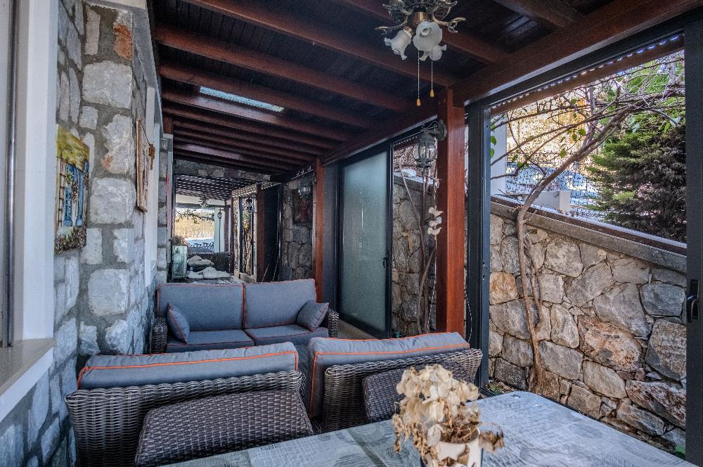 Bodrum Aura Residence Plajlı Manzaralı Bahçeli Satılık 3+1 Daire