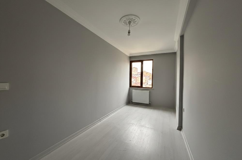 Ataşehir İnönü Mahallesi’nde | 3+1 100 m² | 2022 Yapımı | En Üst Kat | Asansörlü | 2 Balkon