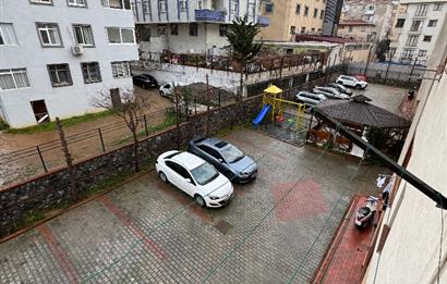 MALTEPE MERKEZE YAKIN KONUMDA, SİTE İÇİNDE 3+1 DAİRE