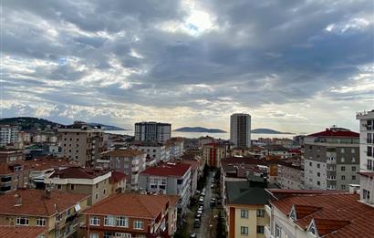 MALTEPE’DE DENİZ MANZARALI FERAH DAİRE