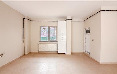 Balıkesir Karesi Üçpınar Yolu caddesinde Karesi Cami karşısı SATILIK DÜKKAN C21BAL