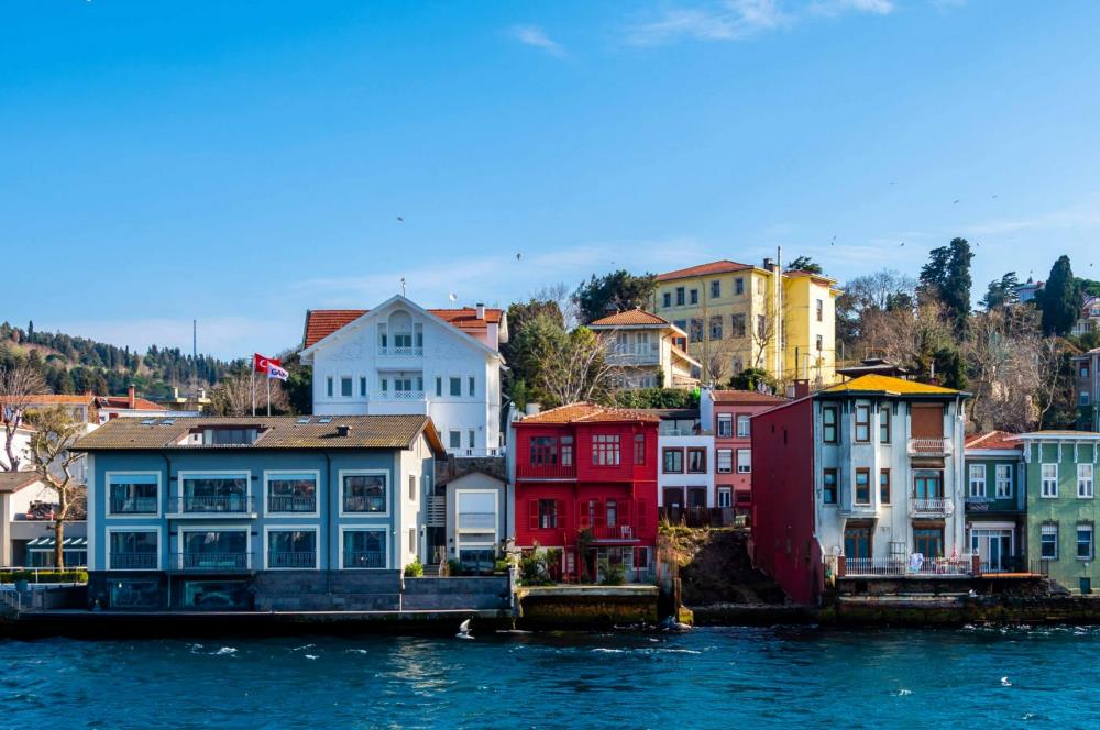 İcadiye’de Fıstıkağacı Metroya Yakın Krediye Uygun Satılık 3+1