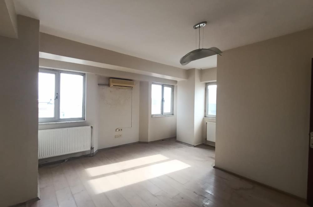 C21 LOFT'TAN İSTASYON CADDESİNDE KİRALIK OFİS