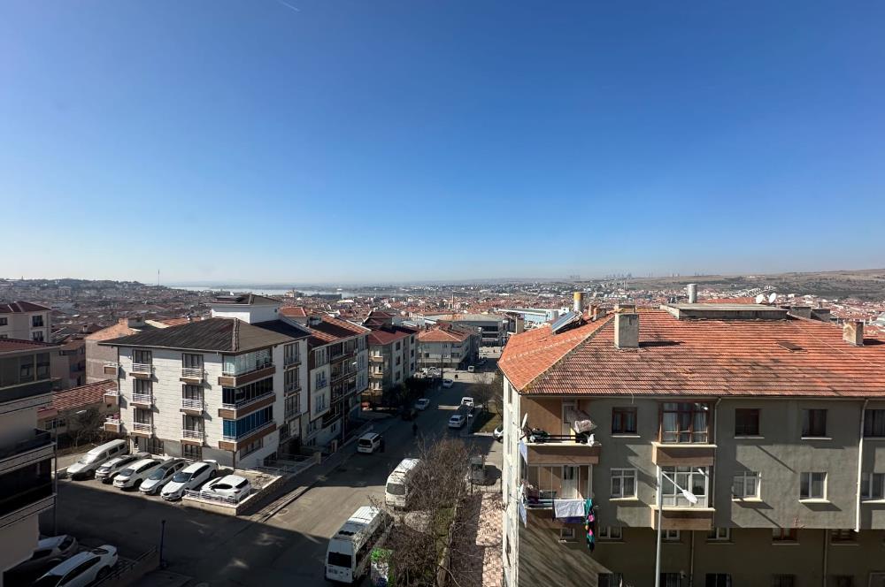MERKEZİ KONUMDA SATILIK 130 M2 MANZARALI DAİRE