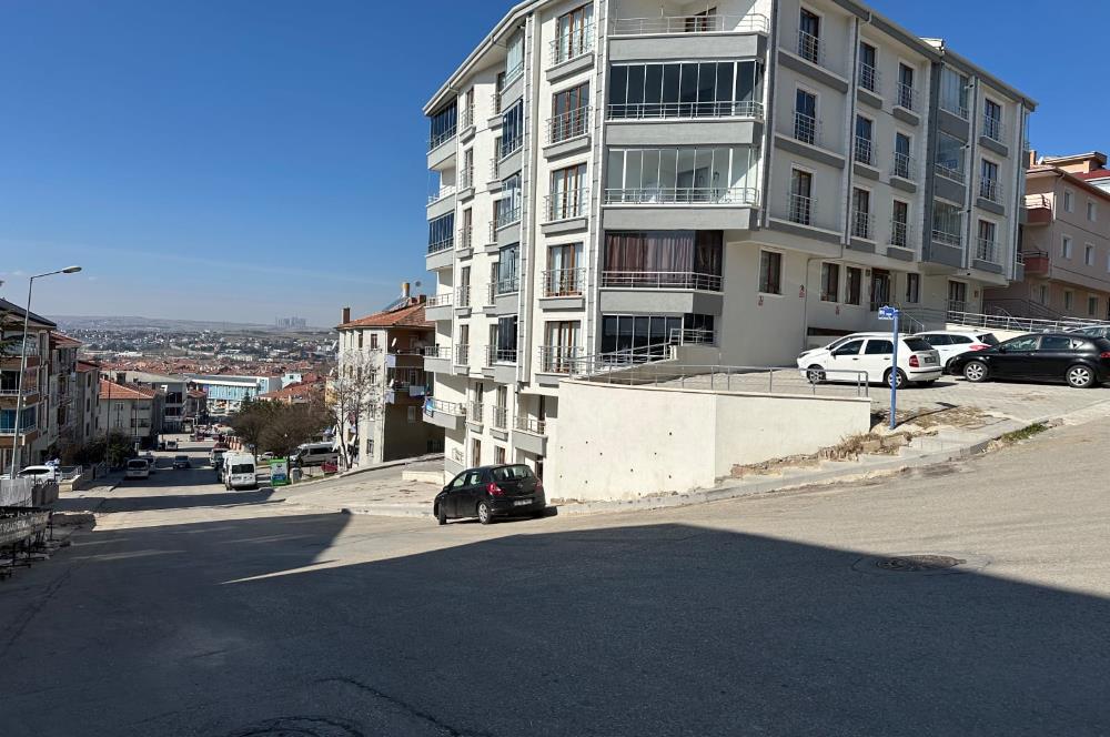 MERKEZİ KONUMDA SATILIK 130 M2 MANZARALI DAİRE