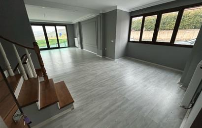 C21 BAL'DAN YENİ MAHALLE VİLLA BÖLGESİ 6+1 KİRALIK VİLLA