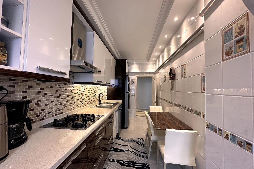 KÜÇÜKYALI'DA MARMARAYA METROYA SAHİLE YAKIN 3+1 SATILIK DAİRE