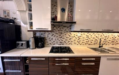 KÜÇÜKYALI'DA MARMARAYA METROYA SAHİLE YAKIN 3+1 SATILIK DAİRE