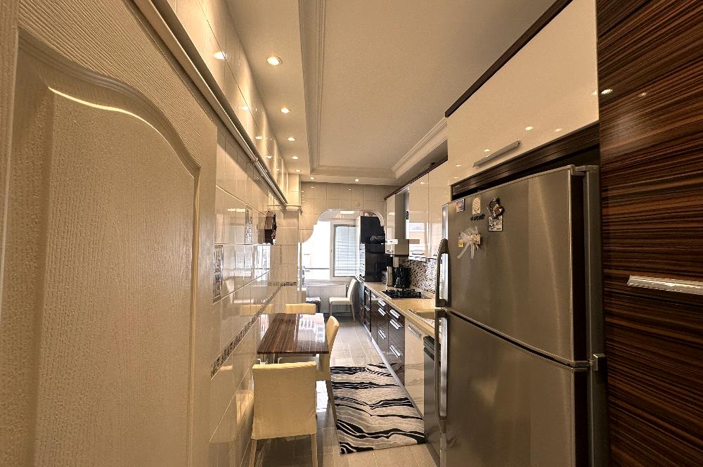 KÜÇÜKYALI'DA MARMARAYA METROYA SAHİLE YAKIN 3+1 SATILIK DAİRE