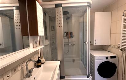 KÜÇÜKYALI'DA MARMARAYA METROYA SAHİLE YAKIN 3+1 SATILIK DAİRE