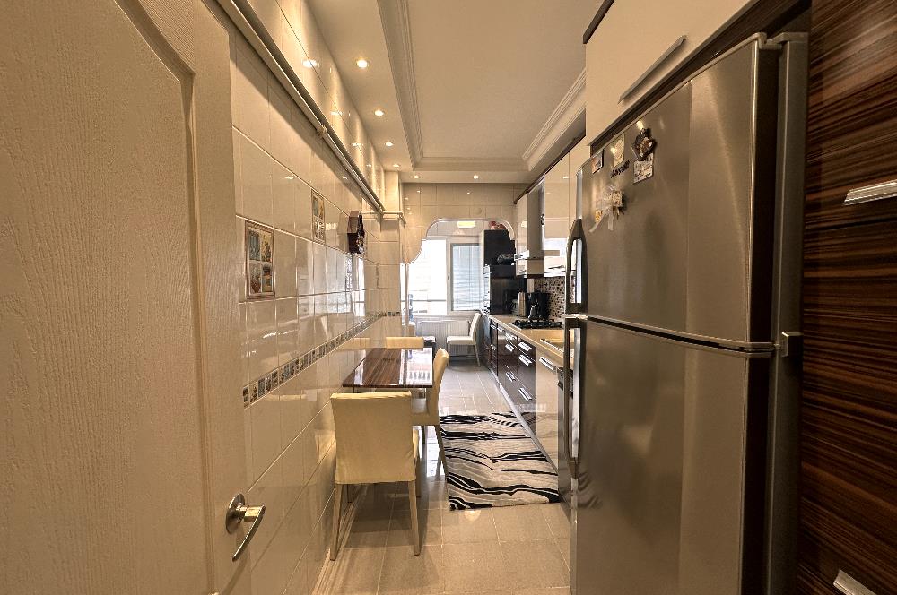 KÜÇÜKYALI'DA MARMARAYA METROYA SAHİLE YAKIN 3+1 SATILIK DAİRE