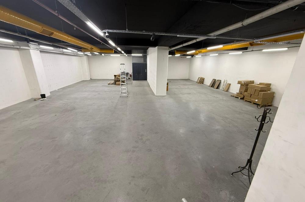 Basın Ekspres cepheli | 1.150 m², Yük Asansörlü Prestijli Dükkan