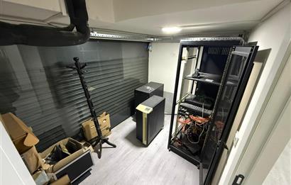 Basın Ekspres cepheli | 1.150 m², Yük Asansörlü Prestijli Dükkan