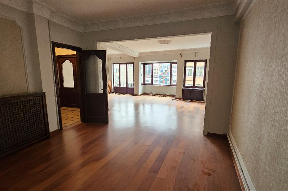 ŞİŞLİ ABİDE-İ HÜRRİYET CADDESİ ÜZERİNDE KİRALIK  3+1 DAİRE