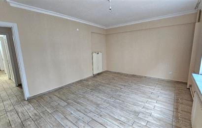 ŞİŞLİ ABİDE-İ HÜRRİYET CADDESİ ÜZERİNDE KİRALIK 4+1 DAİRE