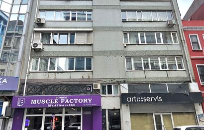 ŞİŞLİ ABİDE-İ HÜRRİYET CADDESİ ÜZERİNDE KİRALIK 4+1 DAİRE