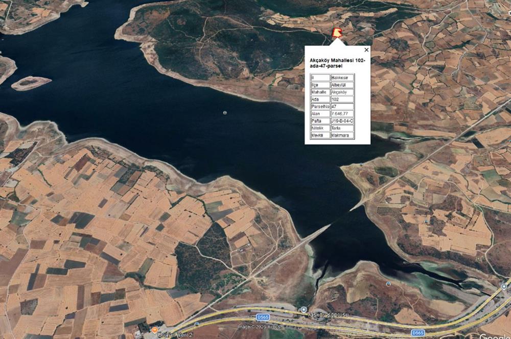 CENTURY21 BAL 'DAN  AKÇAKÖY MAHALLESİNDE SATILIK TARLA