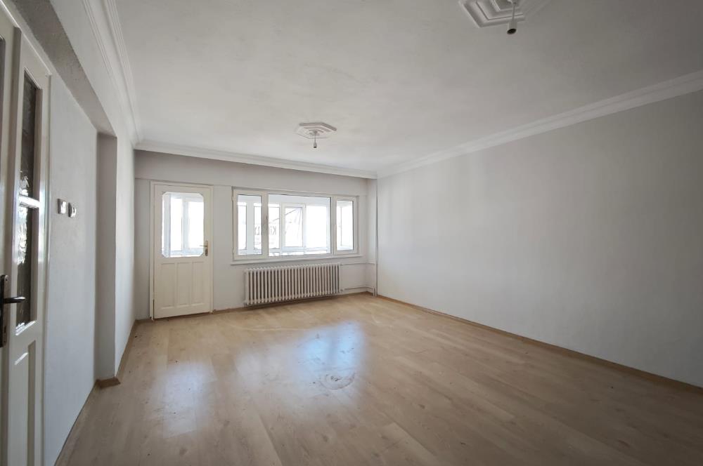 CENTRUY 21 BAL'DAN ADNAN MENDERES MAHALLESİ KİRALIK 2+1 DAİRE