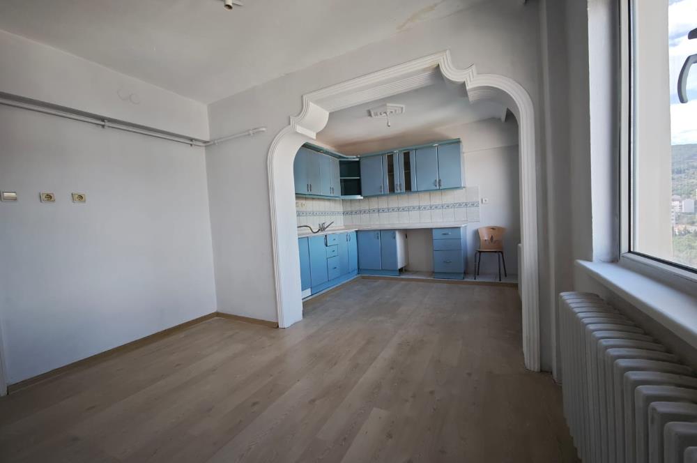 CENTRUY 21 BAL'DAN ADNAN MENDERES MAHALLESİ KİRALIK 2+1 DAİRE