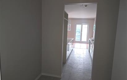 CENTURY21'DEN METRO KARŞISINDA GÖKMAHAL'DE SATILIK ARA KAT DAİRE