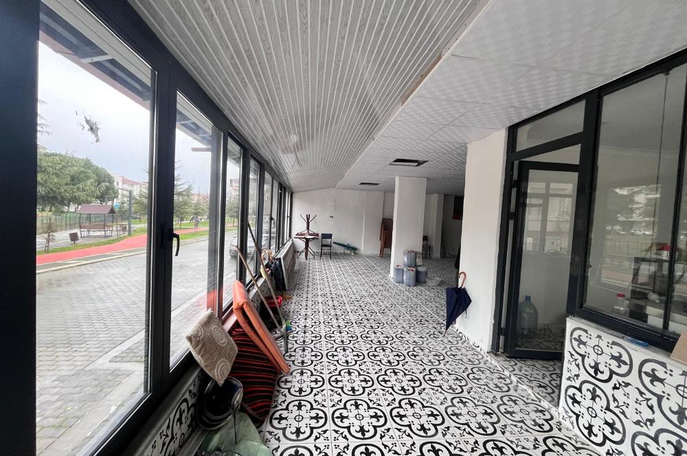 TOYGAR MAH:MİLLET BAHÇESine CEPHE KİRALIK DÜKKAN