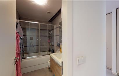 C21'DEN KEMERLİFE 22 SİTESİ'NDE AYDINLIK, FERAH GENİŞ DAİRE