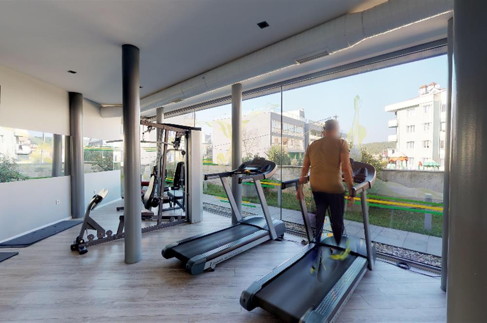 C21'DEN KEMERLİFE 22 SİTESİ'NDE AYDINLIK, FERAH GENİŞ DAİRE