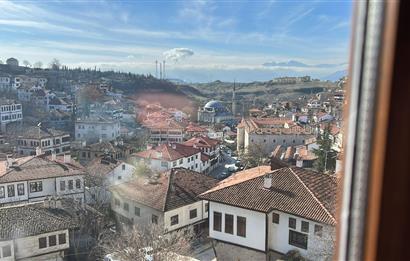 SAFRANBOLU ESKİ ÇARŞIDA RESTORASYONLU, BAHÇELİ SATILIK KONAK