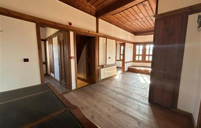 SAFRANBOLU ESKİ ÇARŞIDA RESTORASYONLU, BAHÇELİ SATILIK KONAK