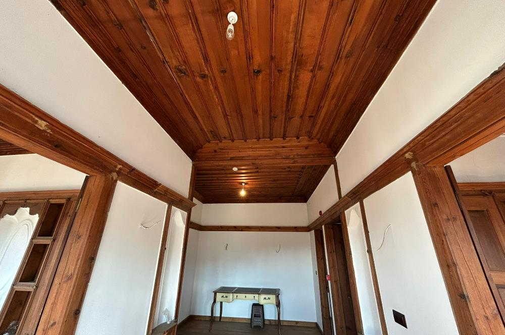 SAFRANBOLU ESKİ ÇARŞIDA RESTORASYONLU, BAHÇELİ SATILIK KONAK