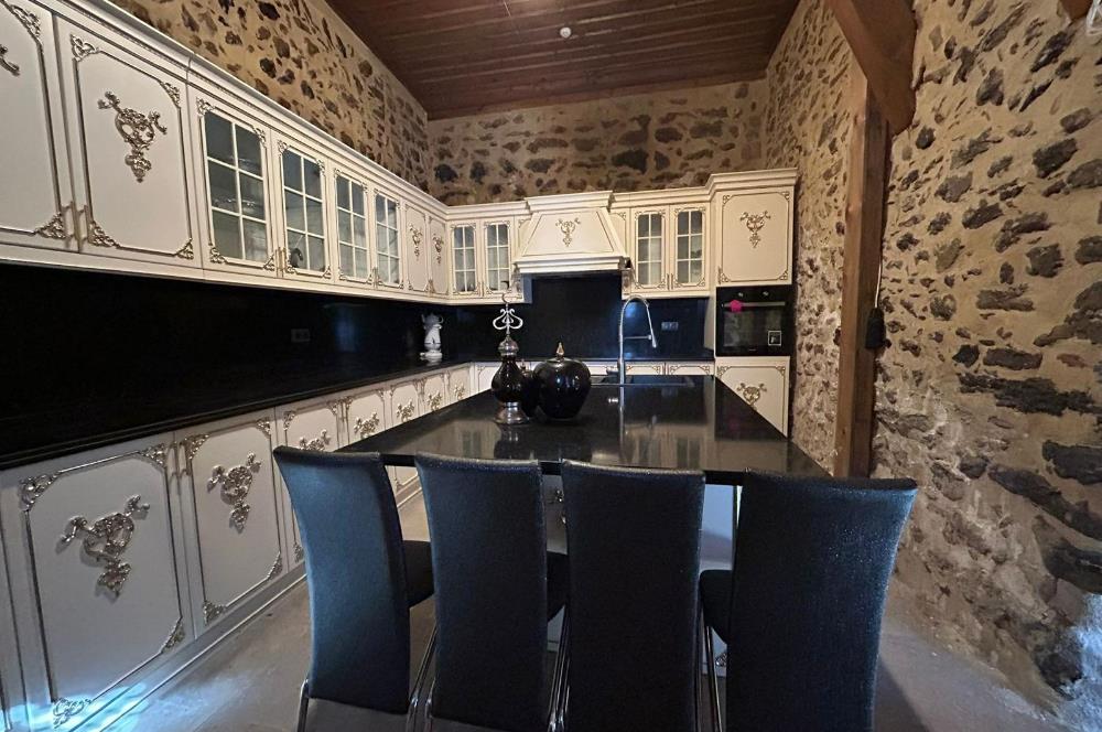 SAFRANBOLUDA TARİHİ SATILIK KONAK ÇARŞIYA YAKIN,MANZARALIBAHÇELİ