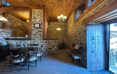 SAFRANBOLUDA TARİHİ SATILIK KONAK ÇARŞIYA YAKIN,MANZARALIBAHÇELİ