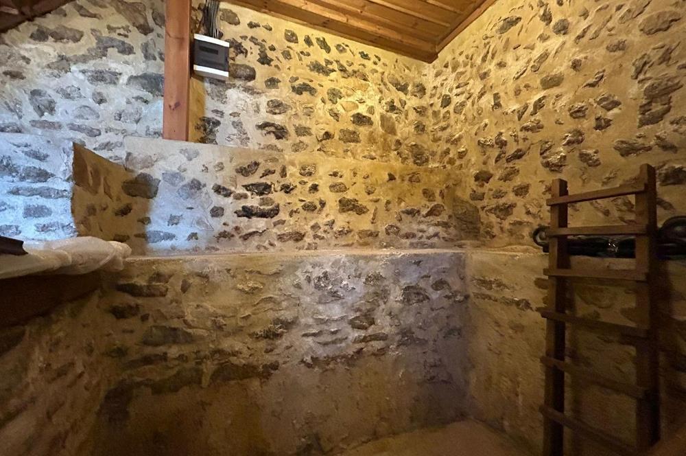 SAFRANBOLUDA TARİHİ SATILIK KONAK ÇARŞIYA YAKIN,MANZARALIBAHÇELİ