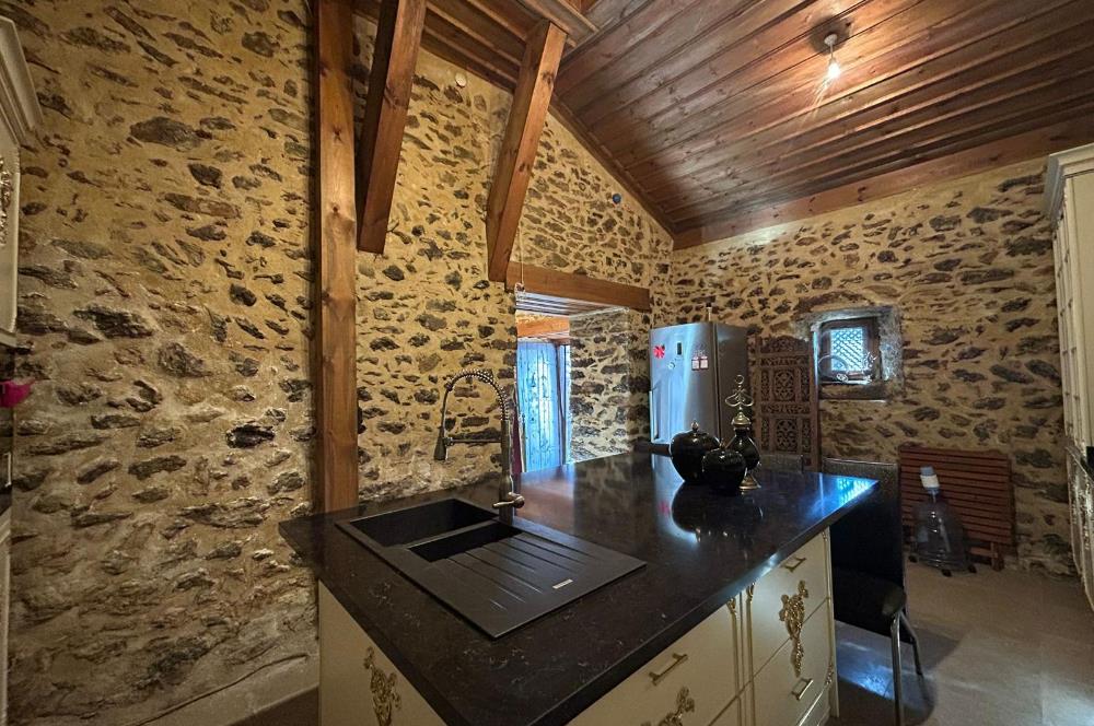 SAFRANBOLUDA TARİHİ SATILIK KONAK ÇARŞIYA YAKIN,MANZARALIBAHÇELİ