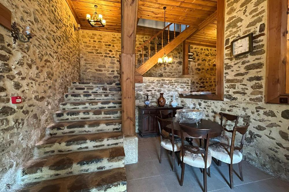 SAFRANBOLUDA TARİHİ SATILIK KONAK ÇARŞIYA YAKIN,MANZARALIBAHÇELİ