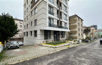 KARTAL PETROL İŞ MAHALLESİ'NDE KULLANIŞLI 2+1 SATILIK DAİRE
