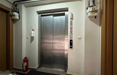 KARTAL PETROL İŞ MAHALLESİ'NDE KULLANIŞLI 2+1 SATILIK DAİRE