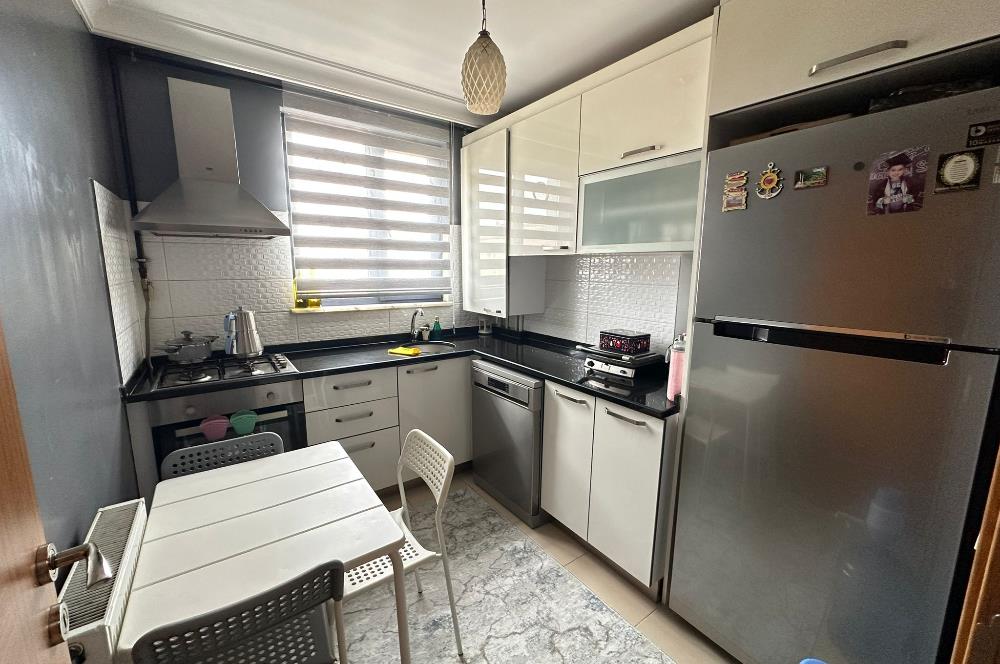 KARTAL PETROL İŞ MAHALLESİ'NDE KULLANIŞLI 2+1 SATILIK DAİRE