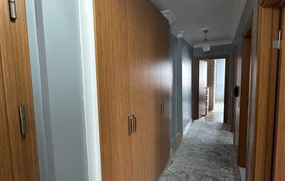 KARTAL PETROL İŞ MAHALLESİ'NDE KULLANIŞLI 2+1 SATILIK DAİRE