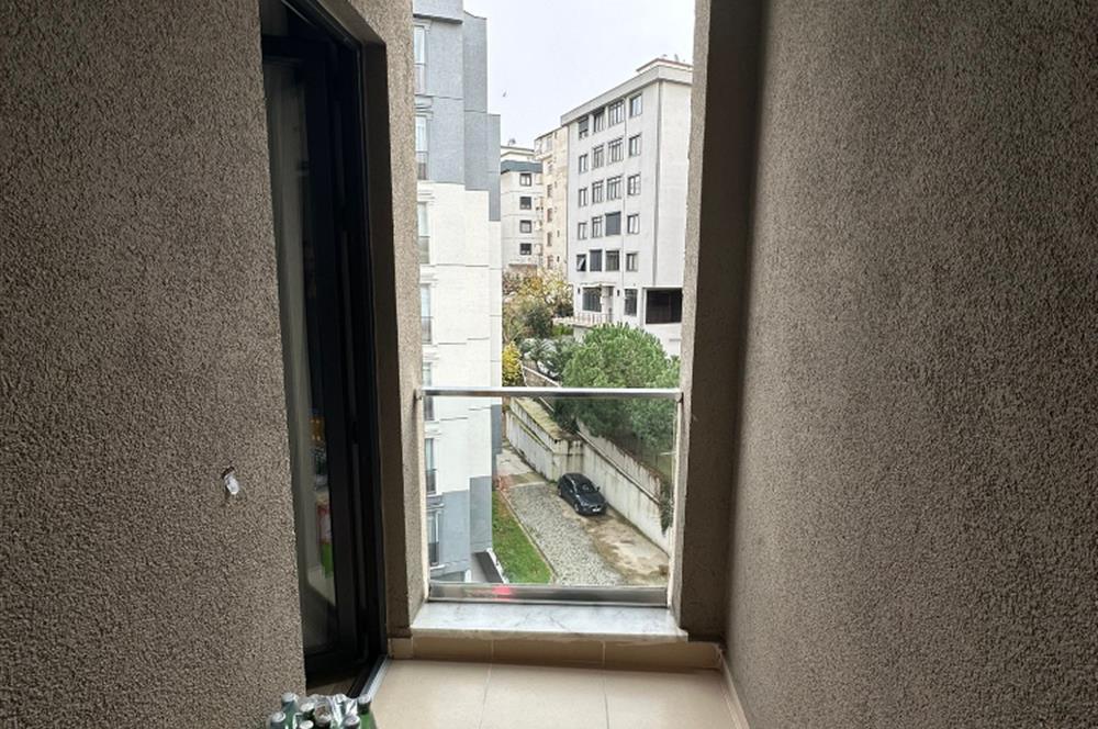 KARTAL PETROL İŞ MAHALLESİ'NDE KULLANIŞLI 2+1 SATILIK DAİRE