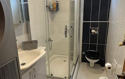 KARTAL PETROL İŞ MAHALLESİ'NDE KULLANIŞLI 2+1 SATILIK DAİRE