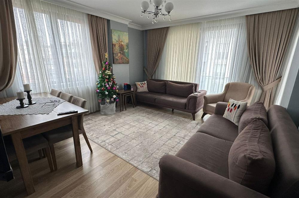 KARTAL PETROL İŞ MAHALLESİ'NDE KULLANIŞLI 2+1 SATILIK DAİRE